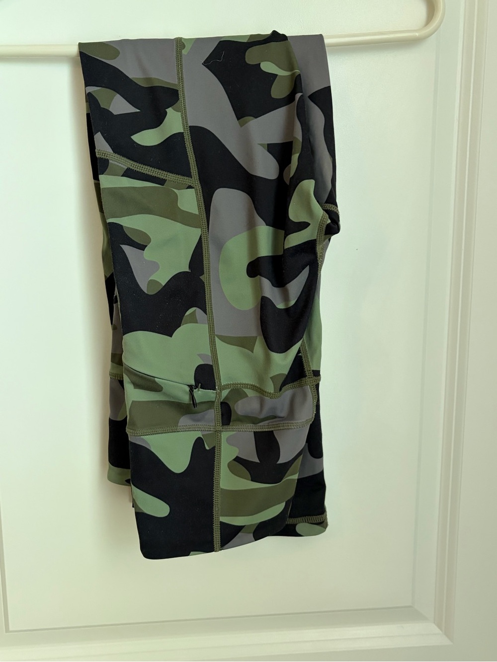 ZYIA Camo Leggings in Green, Black, Gray